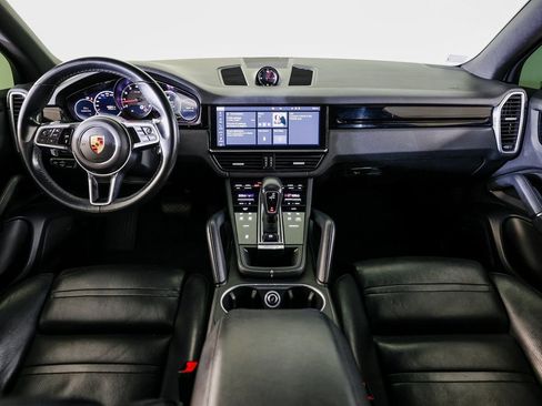 Certified 2020 Porsche Cayenne AWD/4WD image 26