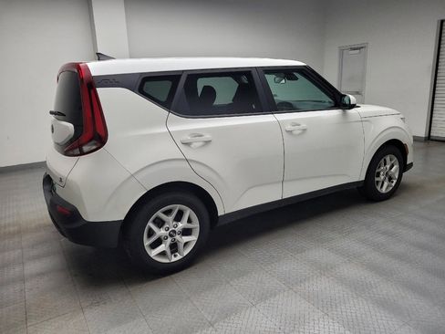 Used 2021 Kia Soul S FWD image 10