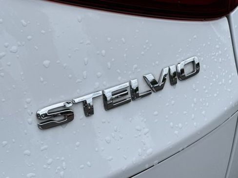 Used 2019 Alfa Romeo Stelvio Ti image 52