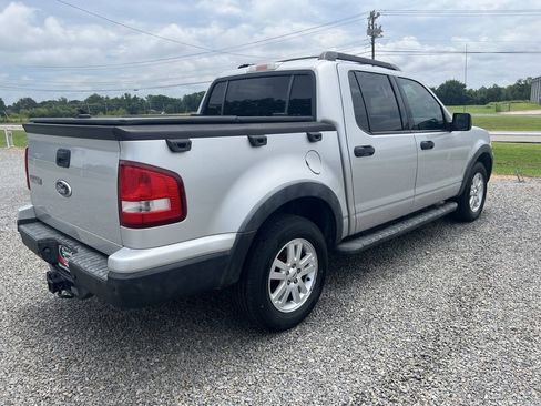 Used 2010 Ford Explorer Sport Trac XLT RWD image 5