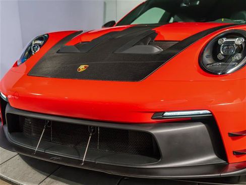 Certified 2025 Porsche 911 GT3 RS RWD image 10