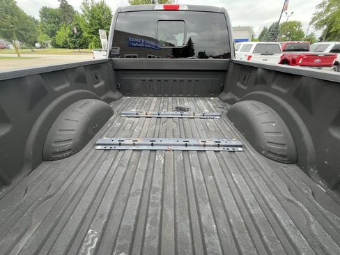 Used 2019 Ford F250 XLT w/ XLT Premium Package AWD/4WD image 8
