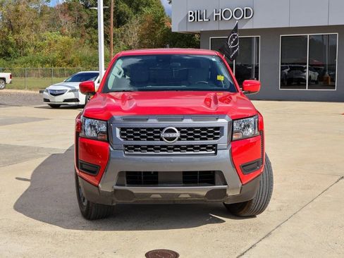 Certified 2025 Nissan Frontier SV image 21