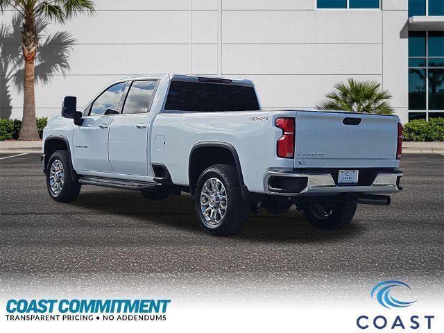 Certified 2025 Chevrolet Silverado 2500 LTZ w/ LTZ Convenience Package AWD/4WD image 8