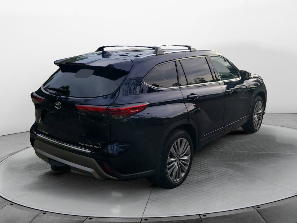 Used 2021 Toyota Highlander Platinum AWD/4WD image 7
