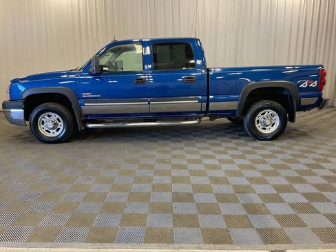 Used 2003 Chevrolet Silverado 2500 LT AWD/4WD image 11