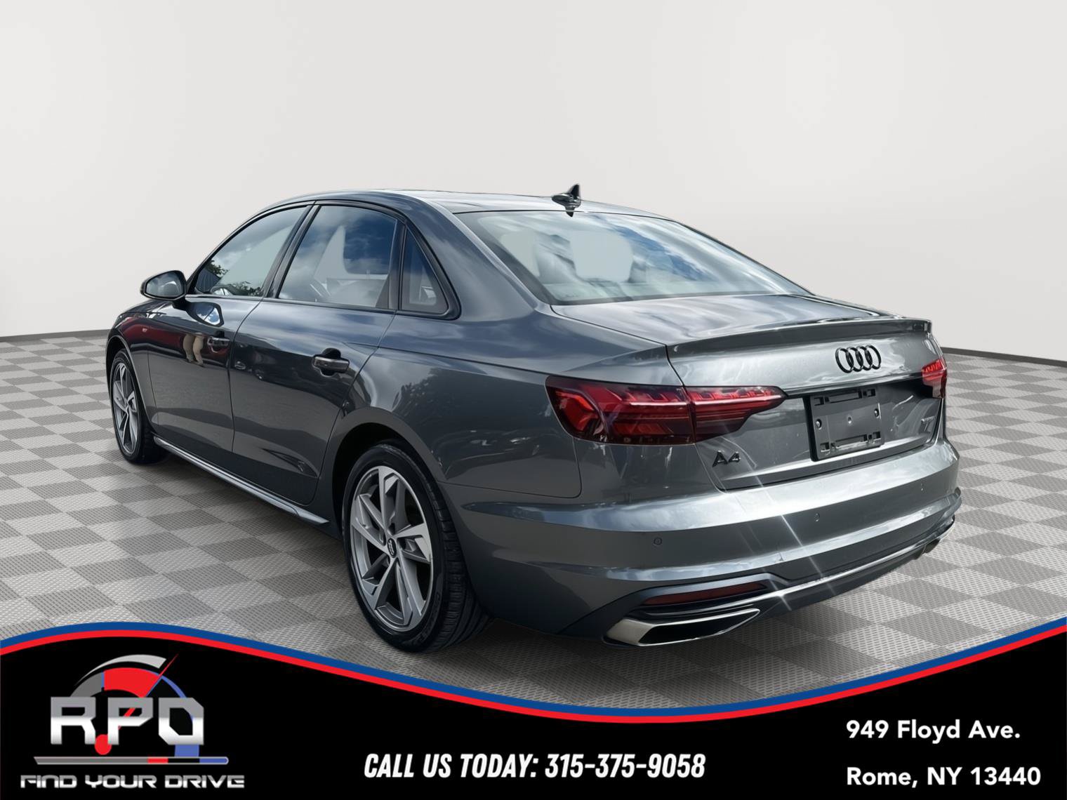 Used 2021 Audi A4 2.0T Premium Plus w/ Premium Plus Package AWD/4WD image 3