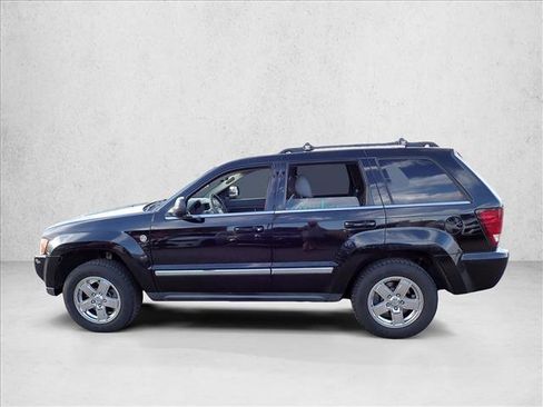 Used 2006 Jeep Grand Cherokee Limited AWD/4WD image 2