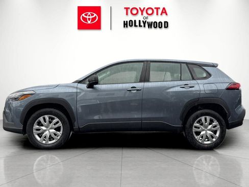 New 2026 Toyota Corolla Cross L image 9