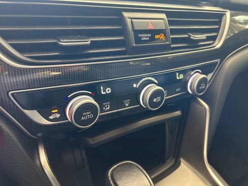 Used 2022 Honda Accord Sport image 40
