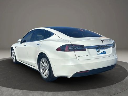 Used 2016 Tesla Model S 60 image 11