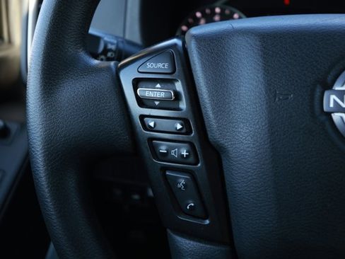 Used 2023 Nissan Frontier SV image 19