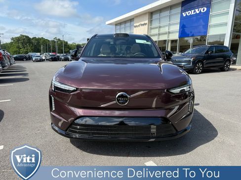 New 2025 Volvo EX90 Ultra image 3