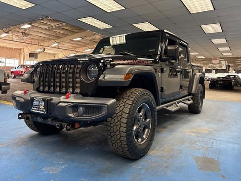 Used 2020 Jeep Gladiator Rubicon image 11