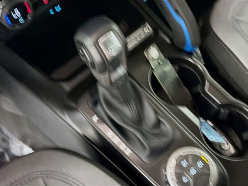 Used 2023 Ford Bronco Black Diamond image 13