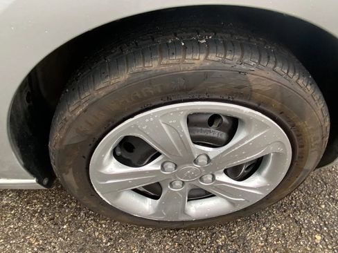 Used 2022 Chevrolet Spark LS FWD image 22