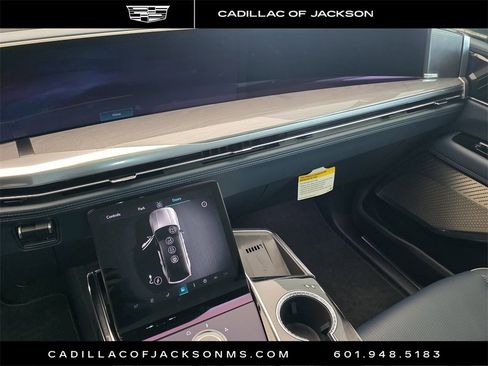 New 2026 Cadillac Escalade IQ Luxury 2 image 27