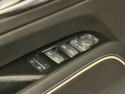 Used 2023 Cadillac Escalade Sport Platinum w/ Heavy-Duty Trailer Package AWD/4WD image 29