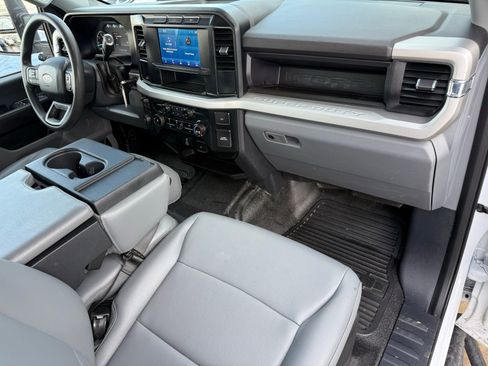 Used 2023 Ford F250 XL w/ XL Chrome Package image 15