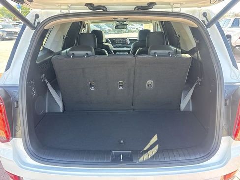 Used 2022 Hyundai Palisade Limited FWD image 29