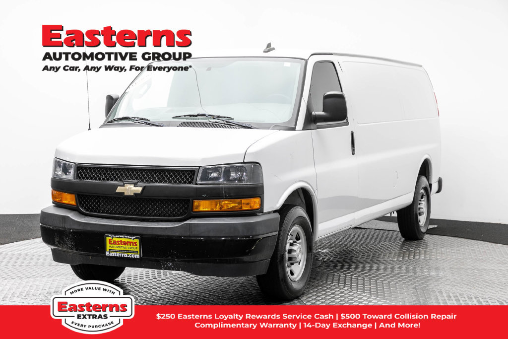 Used 2019 Chevrolet Express 2500 Extended RWD image 1