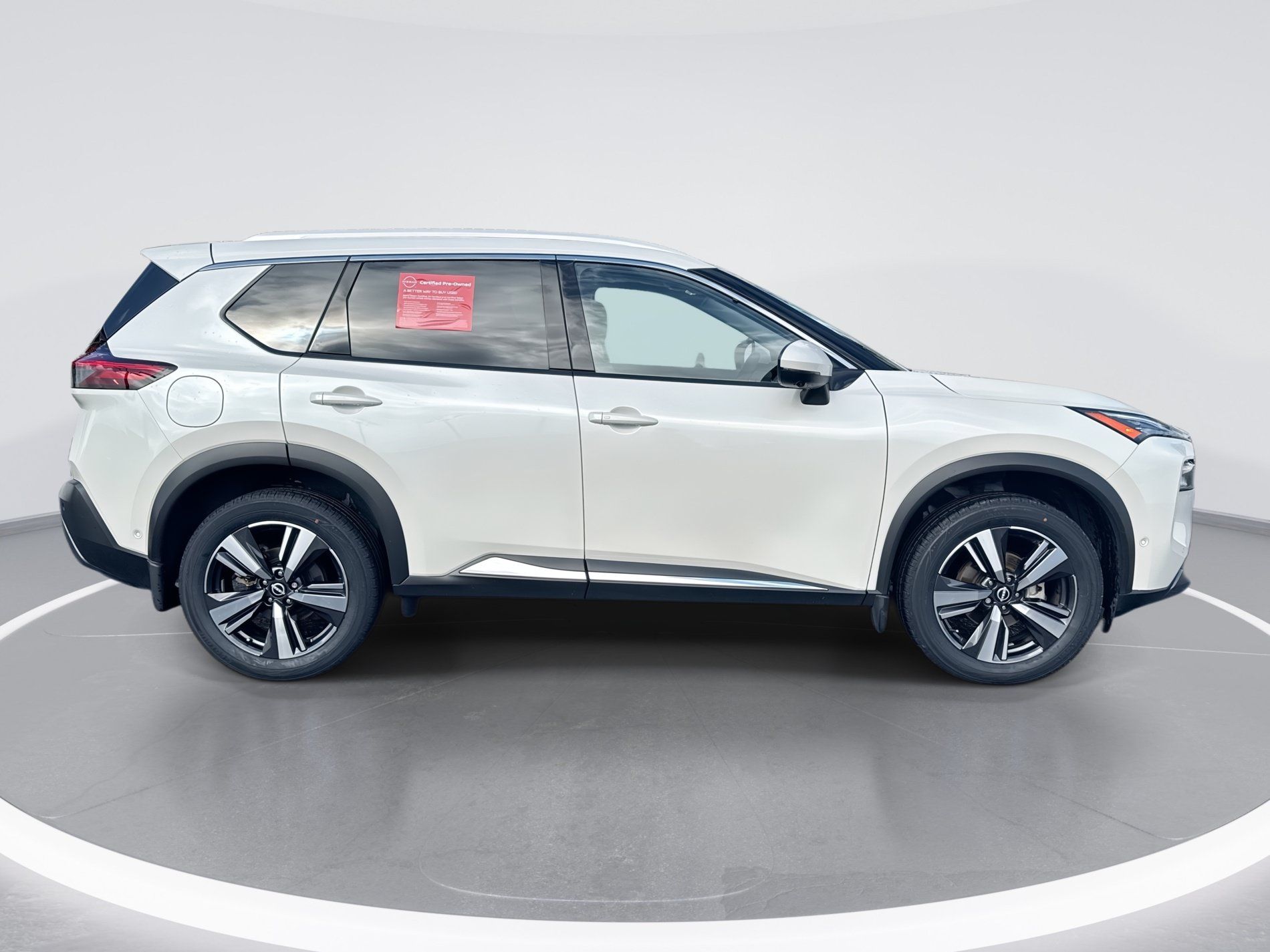 Certified 2023 Nissan Rogue SL w/ SL Premium Package FWD image 3
