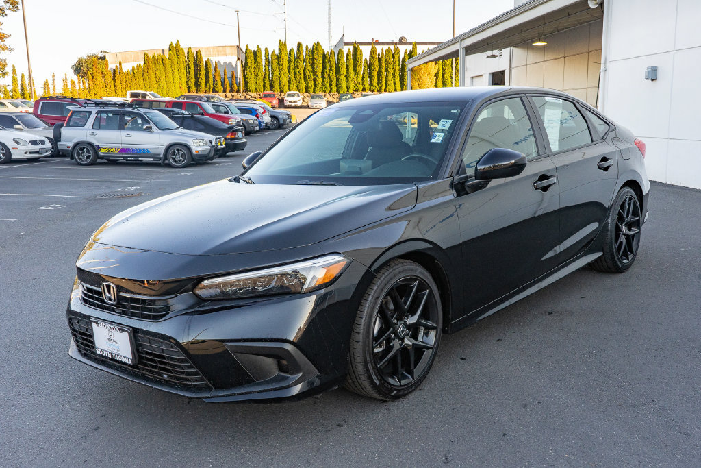 Used 2024 Honda Civic Sport image 6