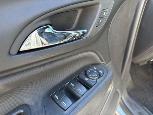 Used 2024 Chevrolet Equinox RS w/ RS Leather Package AWD/4WD image 12