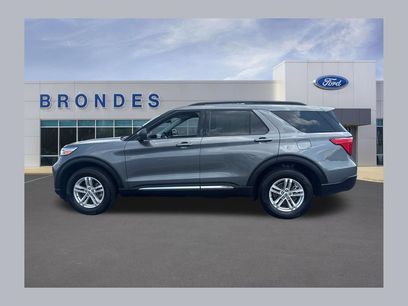 Used 2024 Ford Explorer XLT w/ Equipment Group 202A