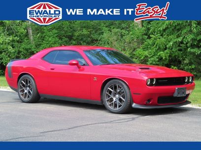 Used 2016 Dodge Challenger R/T Scat Pack w/ Leather Interior Group