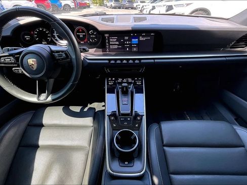 Used 2021 Porsche 911 Carrera RWD image 18