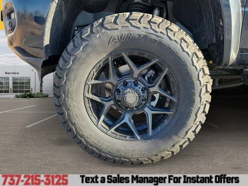 New 2026 RAM 2500 Laramie w/ Night Edition image 14