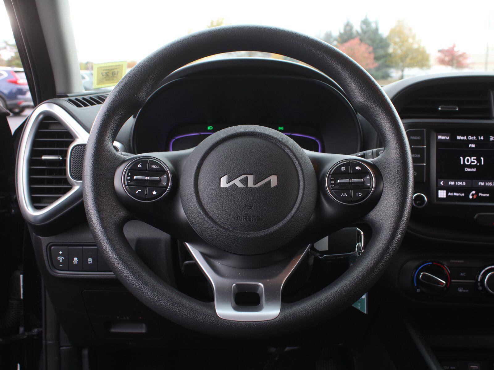Used 2023 Kia Soul LX FWD image 11