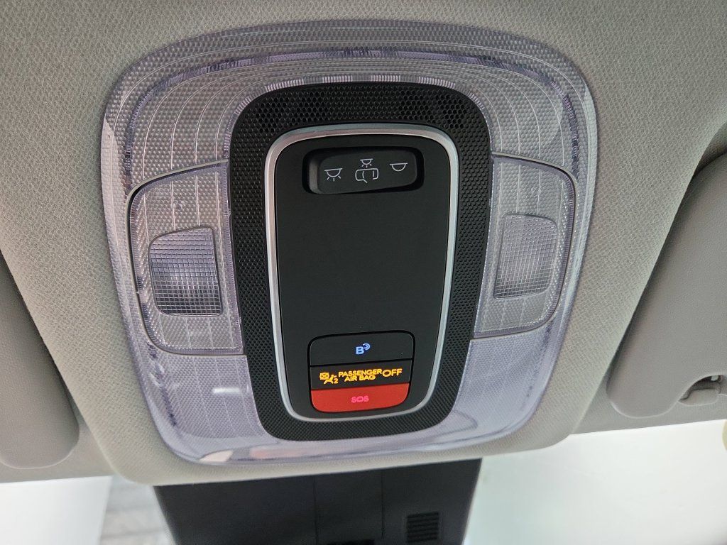 Used 2025 Hyundai Kona SEL AWD/4WD image 41