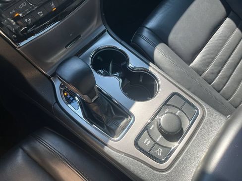 Used 2020 Jeep Grand Cherokee Limited X AWD/4WD image 16