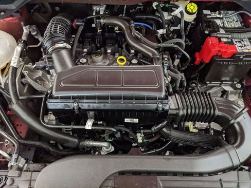 Certified 2025 Ford Escape ST-Line image 21