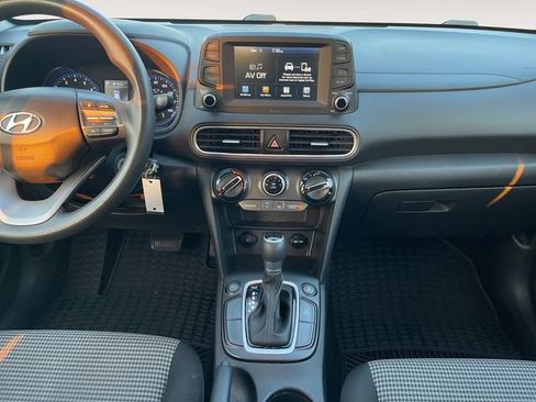 Used 2019 Hyundai Kona SE AWD/4WD image 11