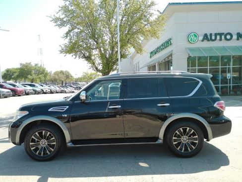 Used 2017 Nissan Armada Platinum image 10