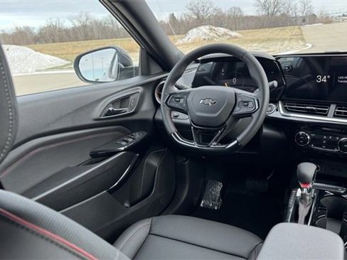 New 2026 Chevrolet Trax RS w/ Driver Confidence Package image 14