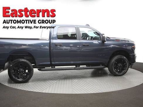 Used 2025 RAM 2500 Big Horn AWD/4WD image 46