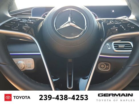 Used 2025 Mercedes-Benz GLE 450 4MATIC w/ AMG Line Exterior image 24