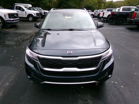 Used 2021 Kia Seltos S image 3