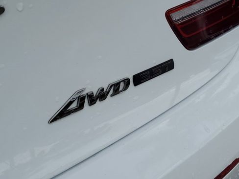 Used 2024 Genesis G80 3.5T Sport Prestige image 5