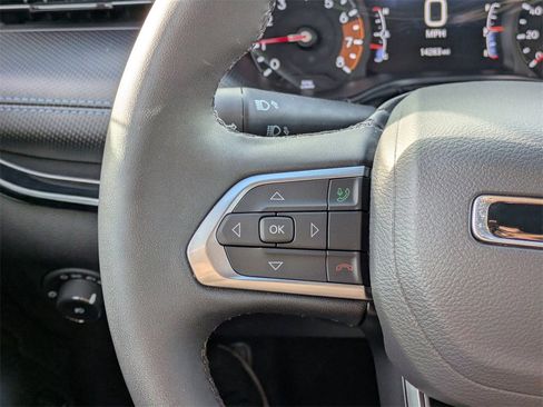 Used 2025 Jeep Compass Latitude w/ Altitude Special Edition image 15