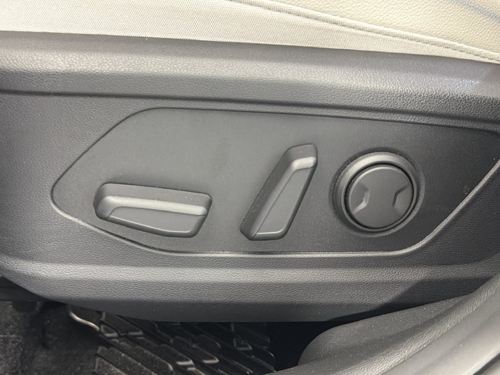 Used 2022 Hyundai Tucson Limited AWD/4WD image 6