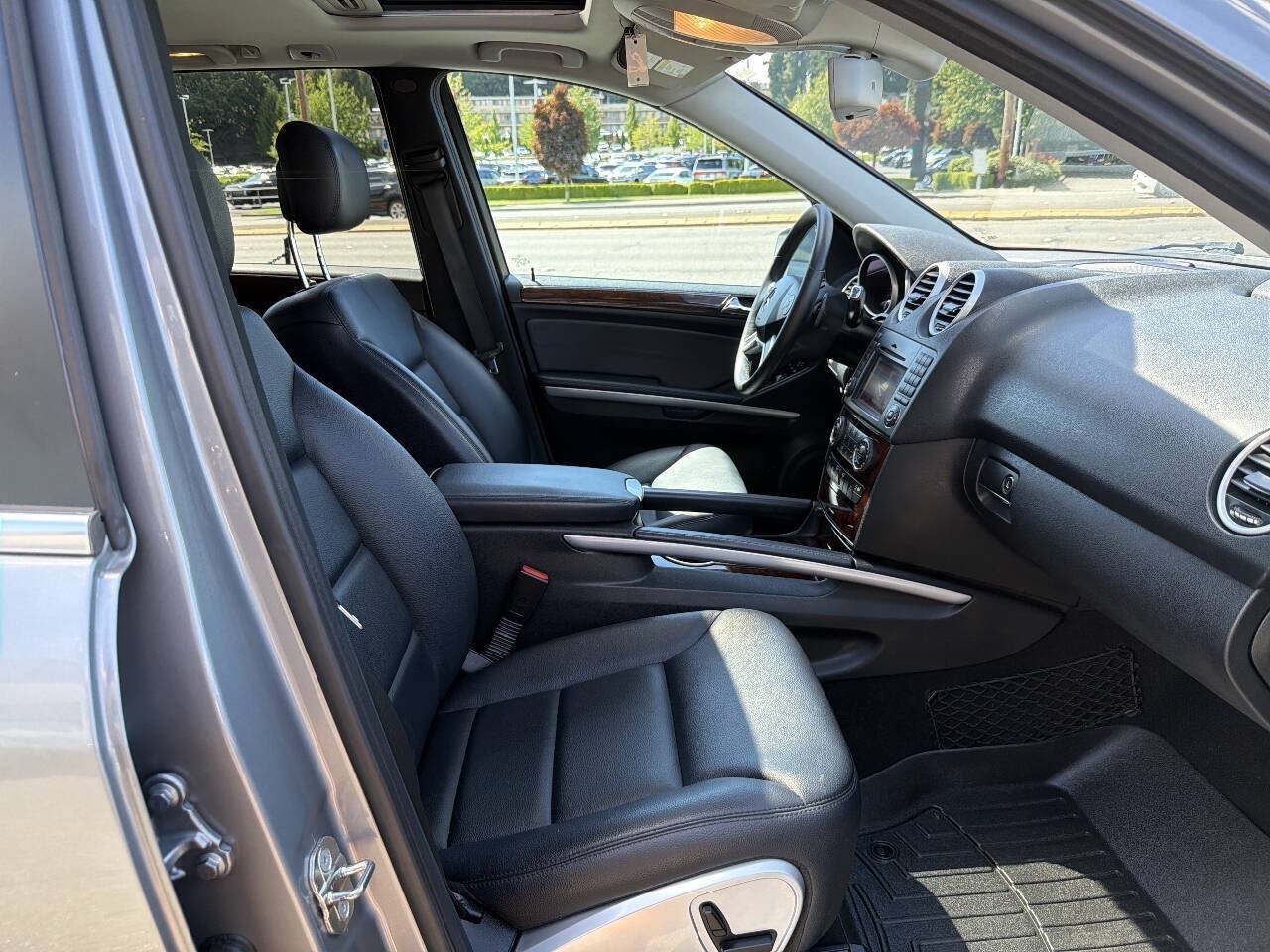 Used 2011 Mercedes-Benz ML 350 BlueTEC 4MATIC image 21