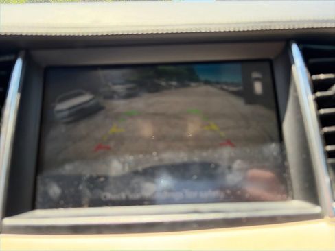 Used 2022 INFINITI QX50 Luxe FWD image 13