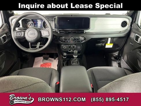 Used 2026 Jeep Wrangler Sport S image 41