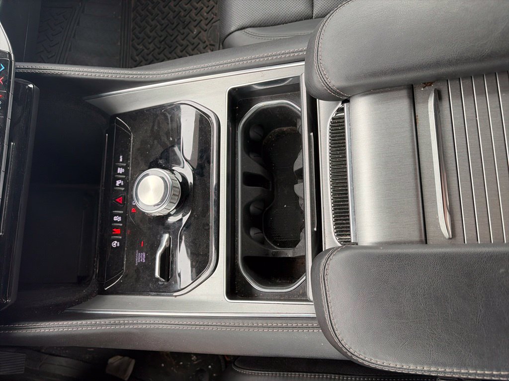 Used 2023 Jeep Wagoneer Series II AWD/4WD image 23