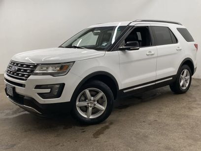 Used 2016 Ford Explorer XLT w/ Equipment Group 202A